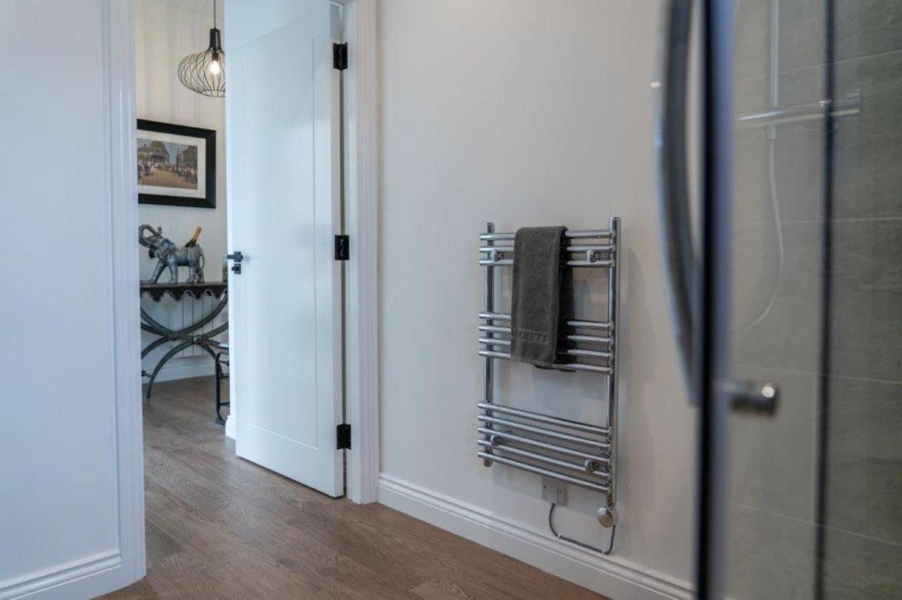 The Sidings, Luxury Penthouse, Haworth公寓 外观 照片
